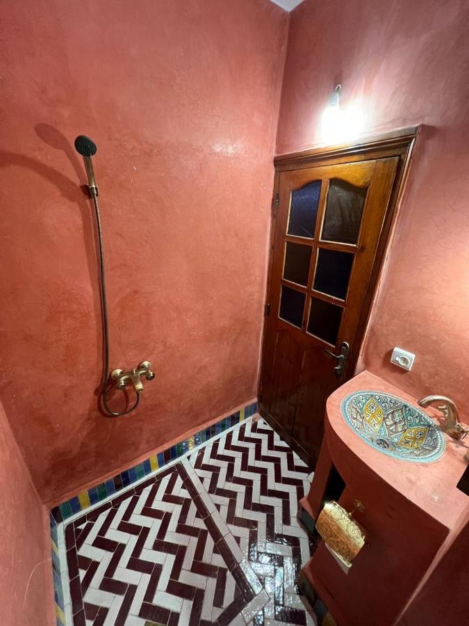 Hotel Sakura Chefchaouen Esterno foto