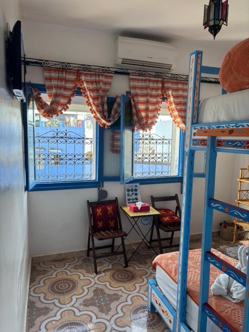 Hotel Sakura Chefchaouen Esterno foto