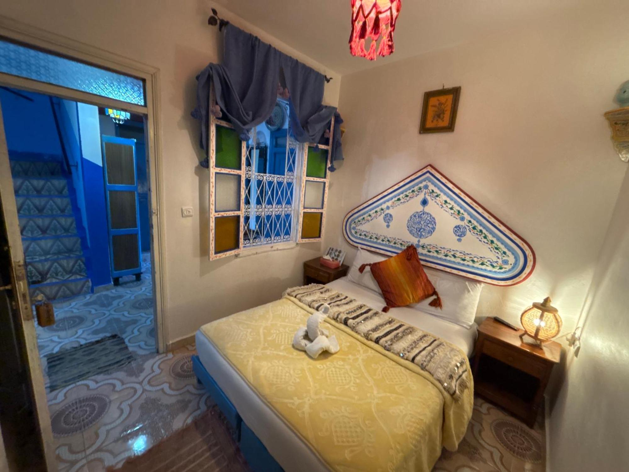 Hotel Sakura Chefchaouen Esterno foto