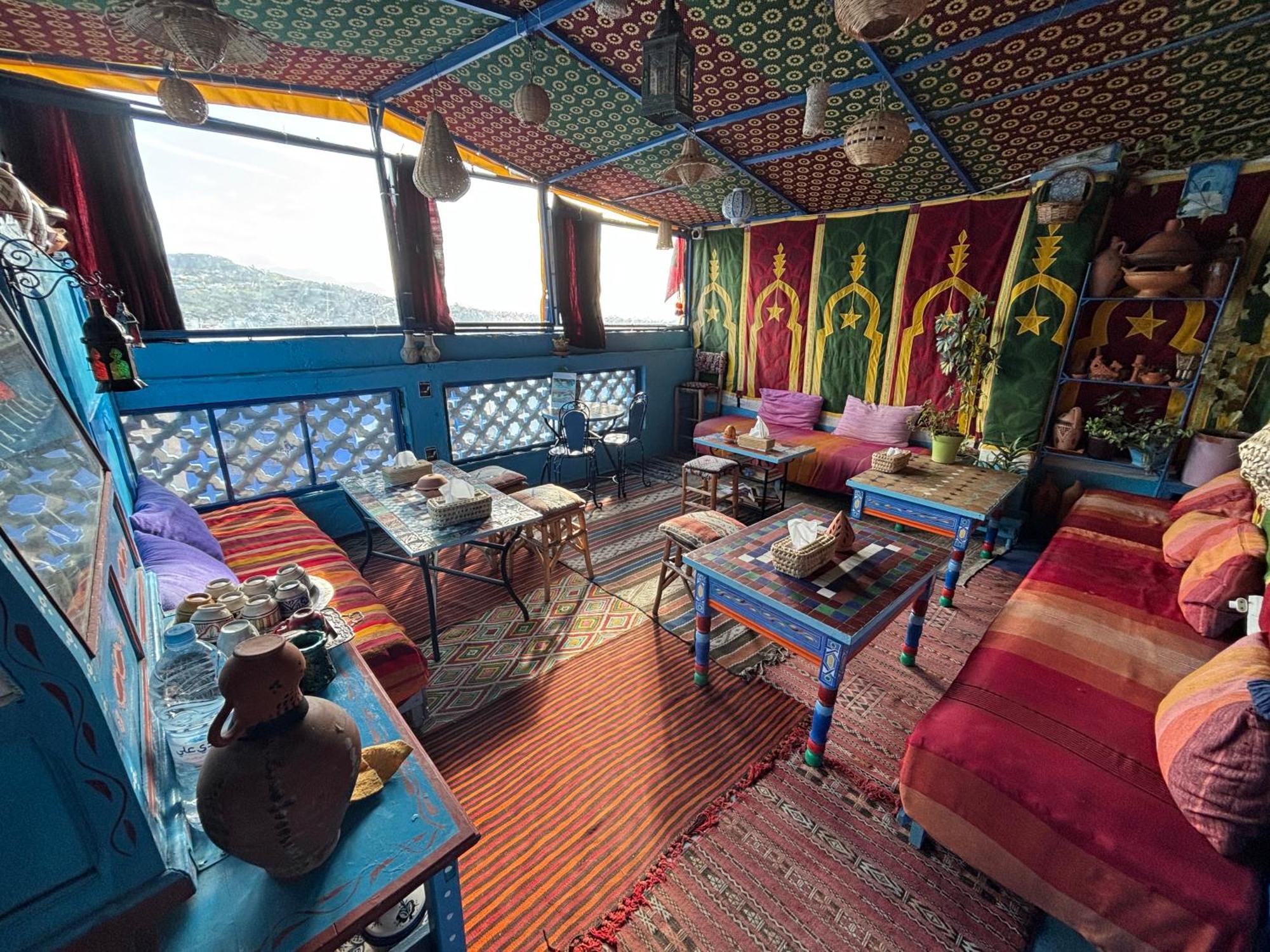 Hotel Sakura Chefchaouen Esterno foto